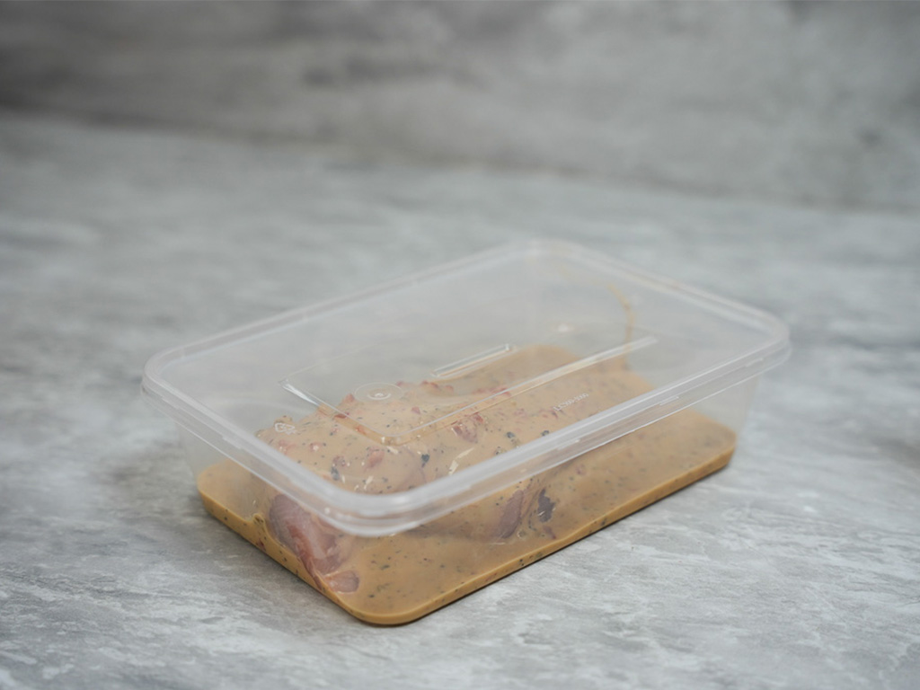 Microwaveable Container & Lid 650CC  250 Per Box