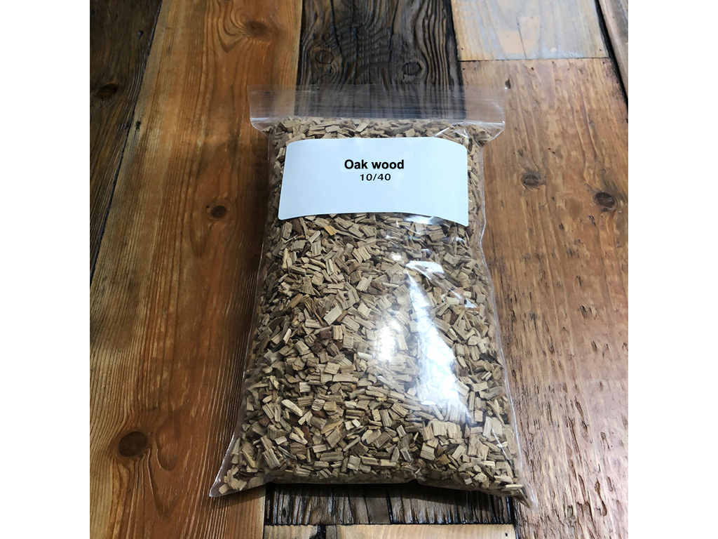 Oak Wood Chips 10/40 15KG Sack