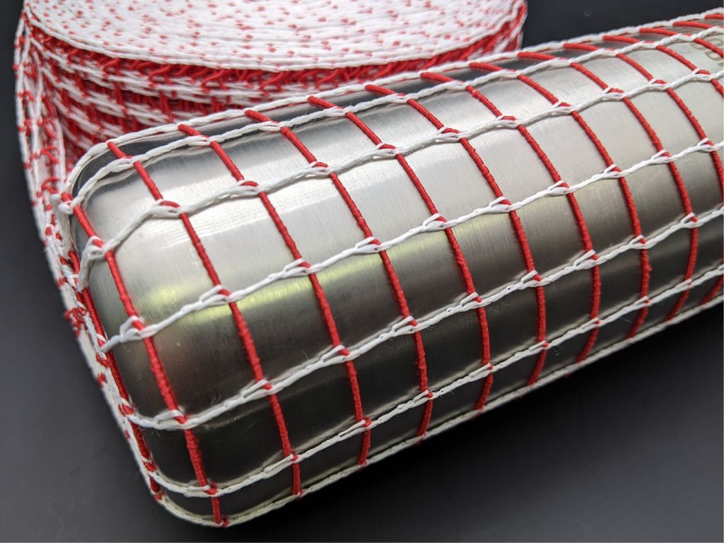 20 (6.5") Standard Red & White Netting