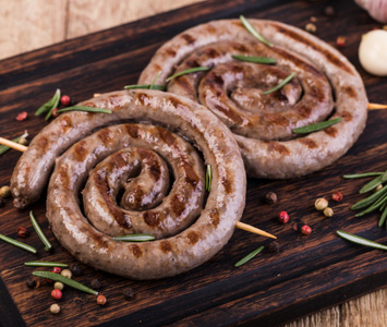 ORGANIC VENISON & JUNIPER SAUSAGE 1KG